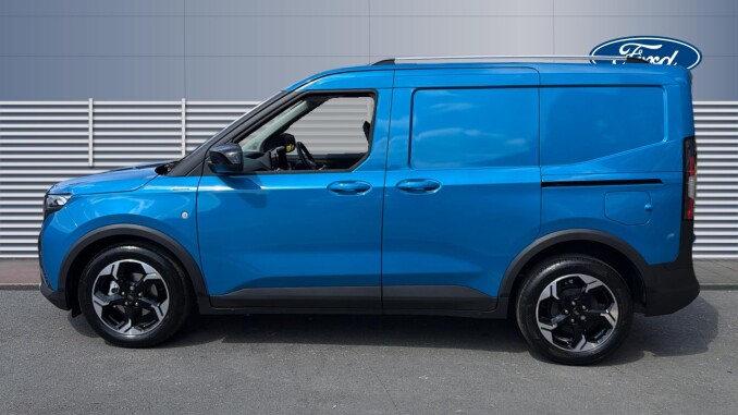 Ford Transit Courier Diesel 1.5 EcoBlue Limited Van - Image 4